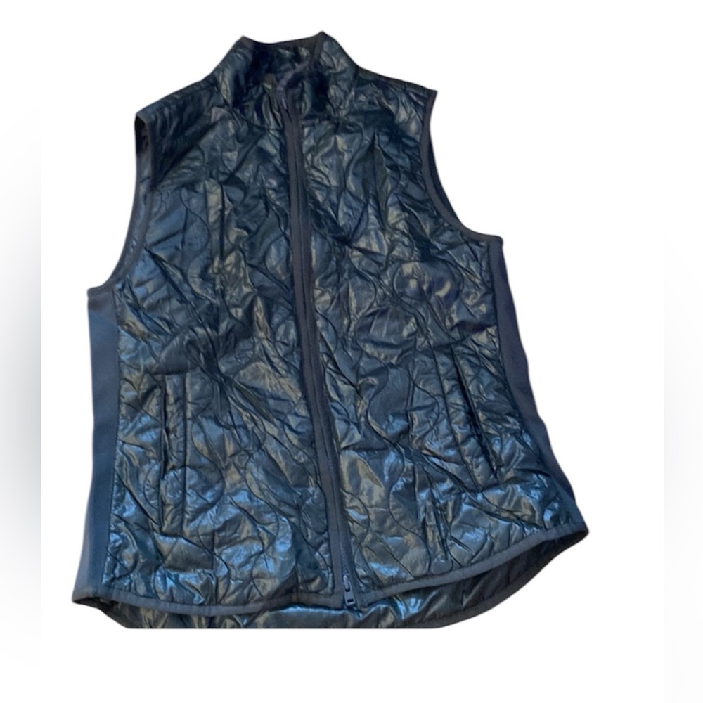 Jcrew nylon vest, very light weight Sz M